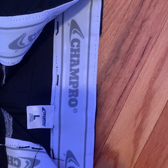 chanpro softball pants with blue stripe cropped - Picture 2 of 2